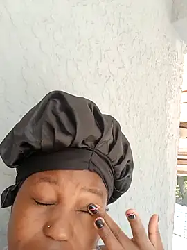 SweetHoney21  online show from March 17, 9:46 am