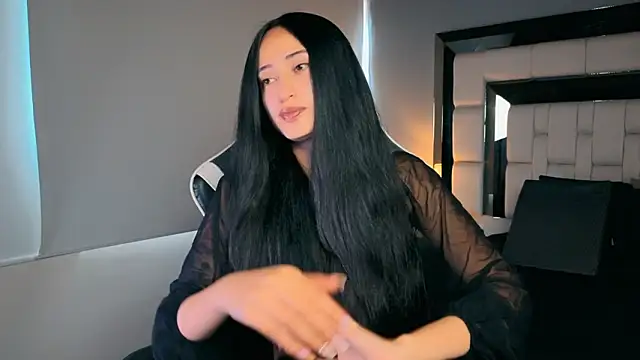 Adhara7 online show from March 3, 8:15 pm