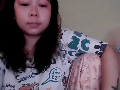 mimi15 online show from April 28, 7:56 am