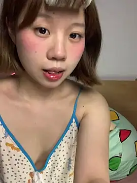 zhaomosheng125216 online show from May 11, 5:32 pm
