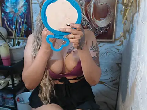 tshot izzy 88 online show from October 14, 5:54 am