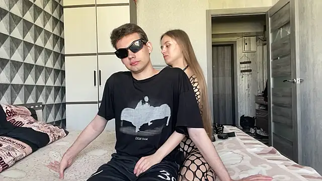 merycouple online show from April 28, 1:36 am