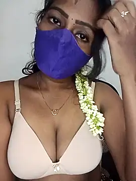 Tamil kavinila online show from December 4, 5:21 am