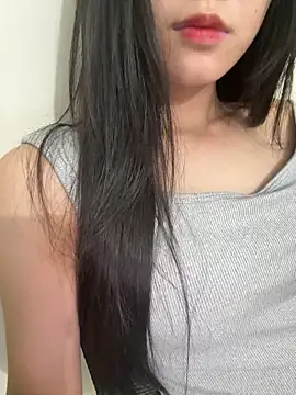 Snapshot of Desi_sara chatting on September 9, 2:06 pm Desi sara online show from September 9, 2:06 pm
