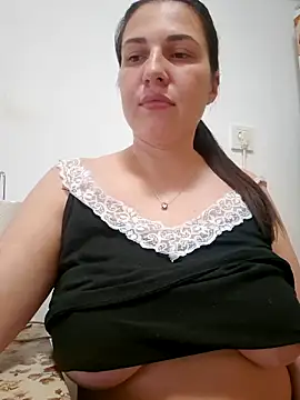 ElsMarya online show from November 7, 7:14 am