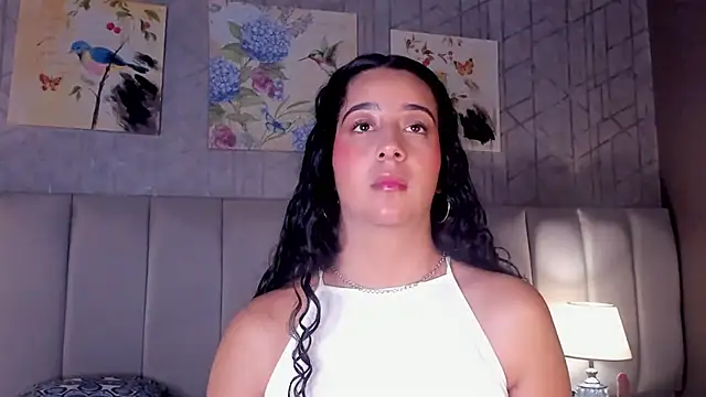 BellaSwwan online show from October 2, 1:38 pm