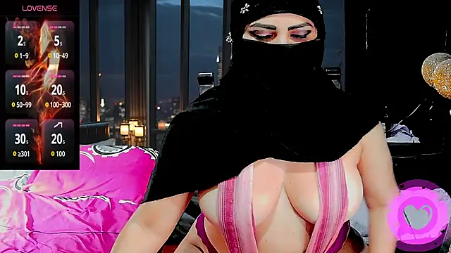 SultanaLayla online show from February 10, 8:12 pm