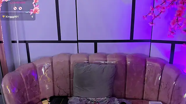 Olivejoness online show from November 12, 2:53 am