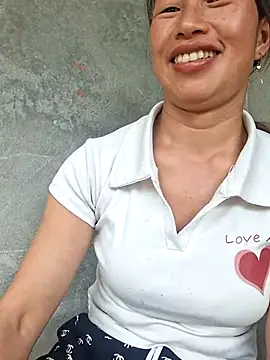 ngocngoc cute online show from July 10, 8:15 am