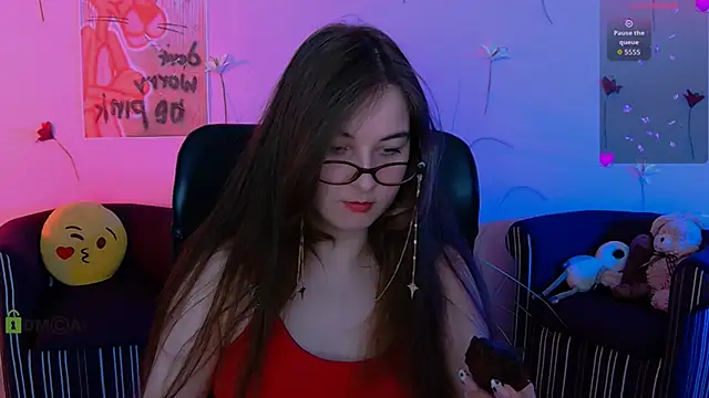 lilith diva online show from April 26, 10:40 pm