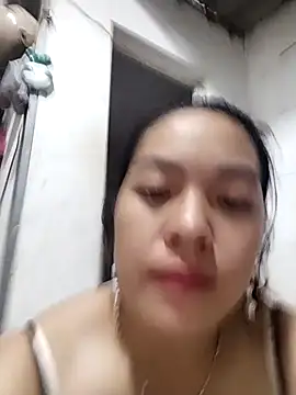 Snapshot of naop04 chatting on October 10, 11:31 pm naop04 online show from October 10, 11:31 pm
