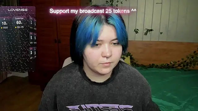Snapshot of Alisa_Monroe chatting on October 12, 4:26 am Alisa Monroe online show from October 12, 4:26 am