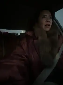 anna yngs online show from December 21, 10:08 am