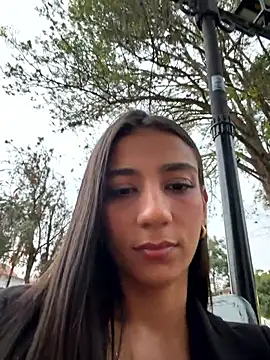 -juicy  online show from March 16, 11:08 pm