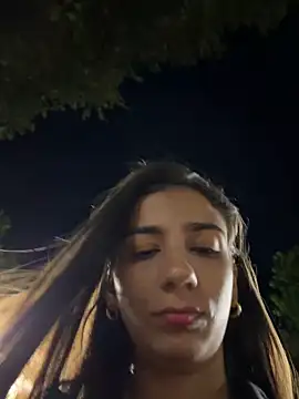 -juicy  online show from December 20, 11:20 pm