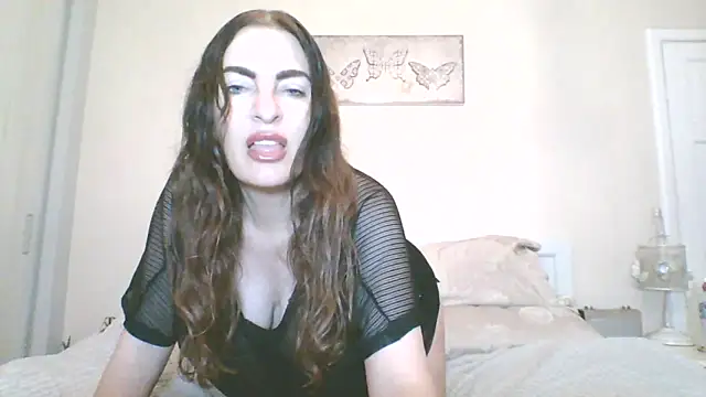 EllaKent online show from December 18, 5:07 pm