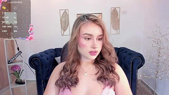 Snapshot of Kate_rous chatting on October 15, 4:26 am Kate rous online show from October 15, 4:26 am