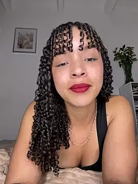 Yasmin777  online show from July 14, 12:55 am