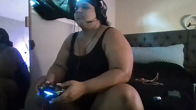 1n0nlythroat online show from July 1, 11:26 pm