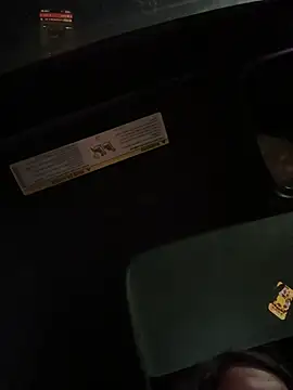 1n0nlythroat online show from October 19, 9:11 am