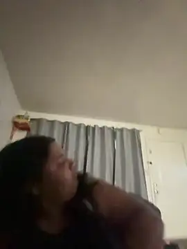 1n0nlythroat online show from July 13, 8:04 am