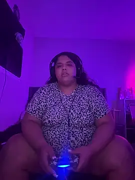 1n0nlythroat online show from July 3, 9:48 am
