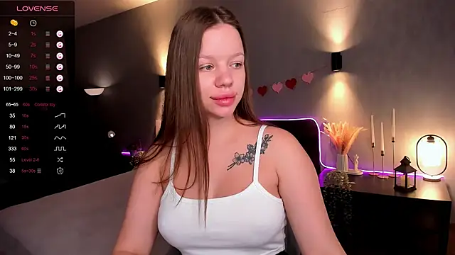 marydreams  online show from June 21, 2:04 am