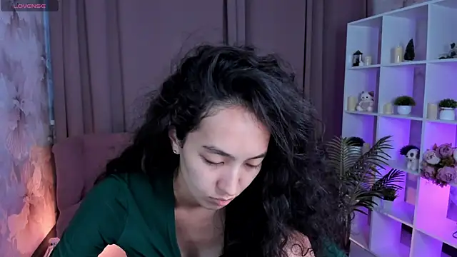 FlirtyAura online show from July 21, 3:40 am