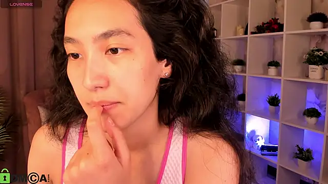 FlirtyAura online show from June 23, 3:37 am