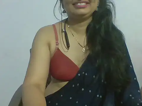 Marathi q4een01 online show from June 13, 8:23 am