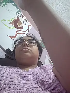 Lovelyrainn online show from November 13, 3:05 am