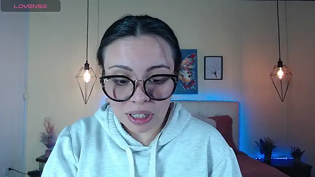 Megan 05  online show from August 3, 7:19 pm