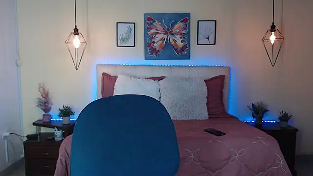 Megan 05  online show from July 7, 7:27 pm