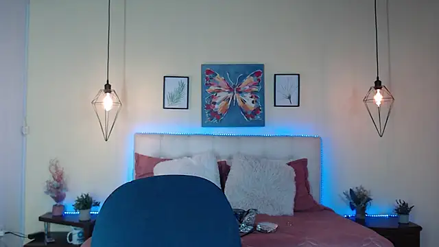Megan 05  online show from July 21, 7:36 pm