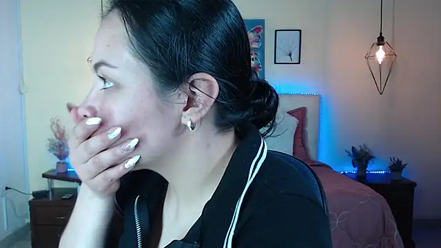 Megan 05  online show from July 11, 8:09 pm