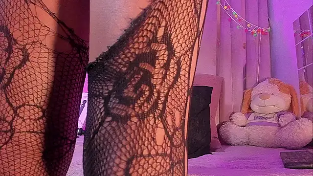 jazmin waked online show from June 24, 4:11 am
