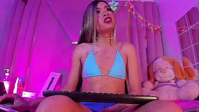 jazmin waked online show from June 20, 9:35 am