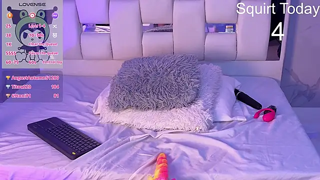 Lisa sweetas online show from June 15, 2:34 am