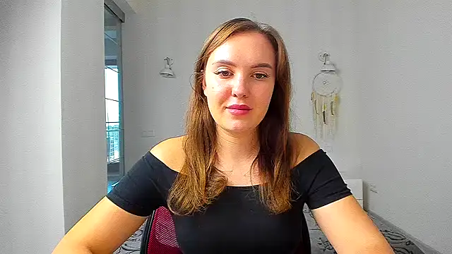 Snapshot of EmmaNorman chatting on September 9, 3:56 pm EmmaNorman online show from September 9, 3:56 pm