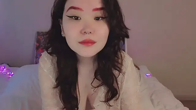 tsunade chan online show from July 3, 4:18 am