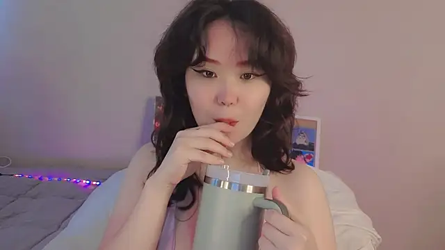 tsunade chan online show from July 8, 4:14 am