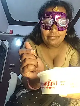 sexy aaru online show from June 29, 5:01 pm