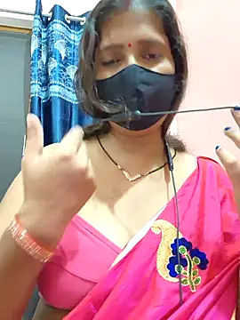 Snapshot of Sonalihot_ chatting on October 5, 4:56 pm Sonalihot online show from October 5, 4:56 pm