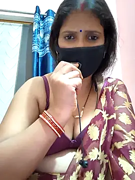 Snapshot of Sonalihot_ chatting on October 18, 6:31 pm Sonalihot online show from October 18, 6:31 pm