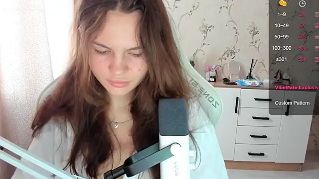 Snapshot of yourdreamm_ chatting on September 12, 7:50 am yourdreamm online show from September 12, 7:50 am
