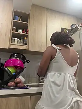  Zahara  online show from November 10, 11:11 pm