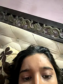 desitease online show from September 15, 8:00 am