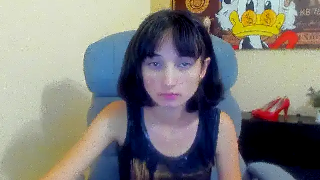 Snapshot of Marri-Stella chatting on October 17, 9:23 am Marri-Stella online show from October 17, 9:23 am