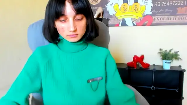 Snapshot of Marri-Stella chatting on October 14, 8:50 am Marri-Stella online show from October 14, 8:50 am