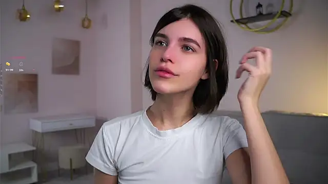 EleneButton online show from November 19, 1:16 am